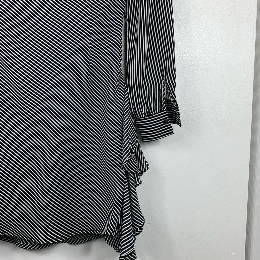 BB Dakota | Striped Dress “Run the world “ - Picture 7 of 7